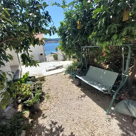 Apartment Basada By The Sea - Perna, Peljesac - 4545