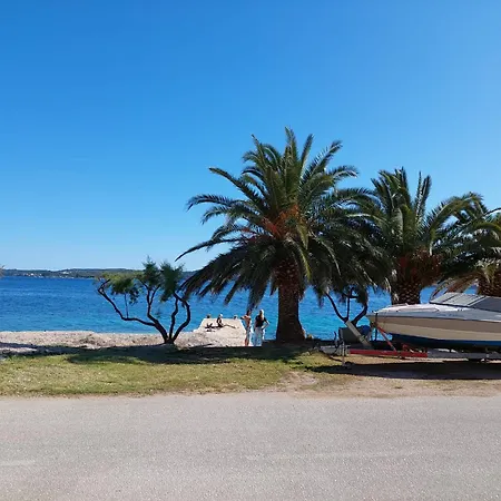 Apartment Basada By The Sea - Perna, Peljesac - 4545