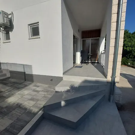 Basada By The Sea - Perna, Peljesac - 4545 * Kuciste