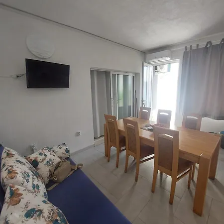 Basada By The Sea - Perna, Peljesac - 4545 * Kuciste