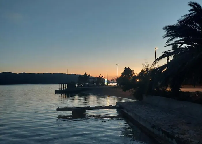 Basada By The Sea - Perna, Peljesac - 4545 Apartman Kučište