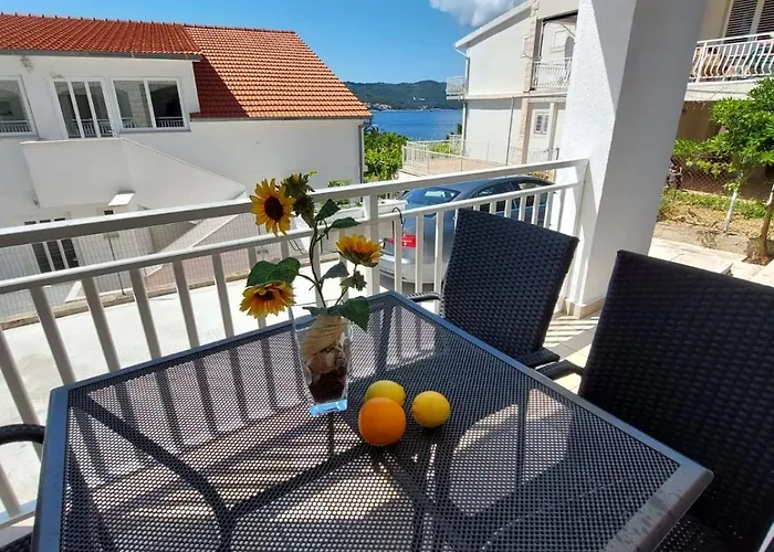 Apartman Basada By The Sea - Perna, Peljesac - 4545
